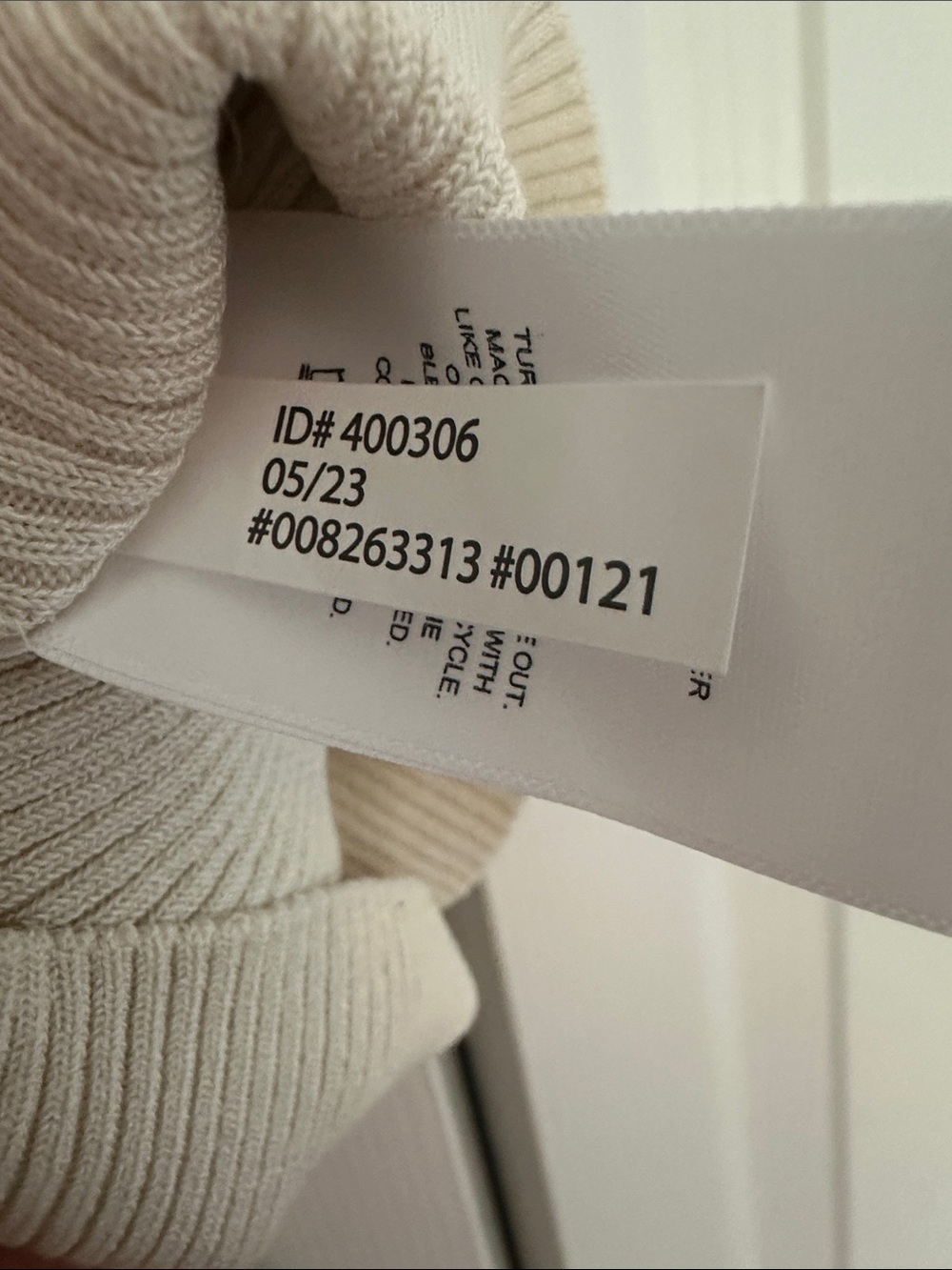 NWT Express Cream Ribbed Mock Neck Sleeveless Top - Picture 3 of 4
